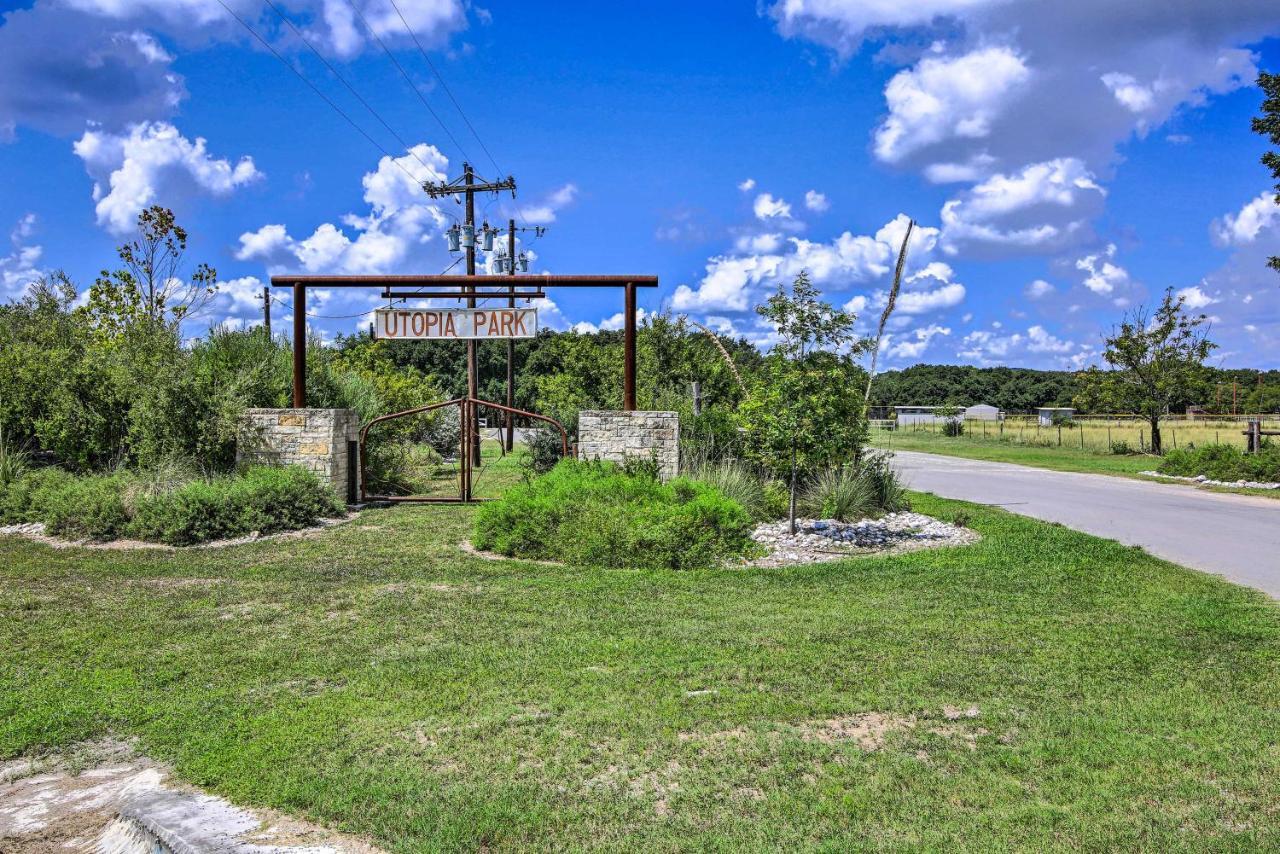 Utopia Family Home, 2 Blocks To Utopia Park! Exterior photo